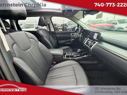 Used 2022 Kia Sorento SX AWD/4WD image 29