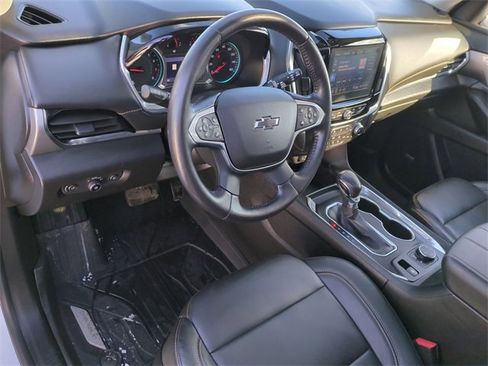 Certified 2021 Chevrolet Traverse RS w/ LPO, Floor Liner Package image 11