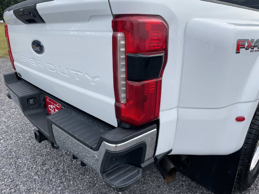 Used 2023 Ford F350 XL w/ 360-Degree Camera Package AWD/4WD image 20