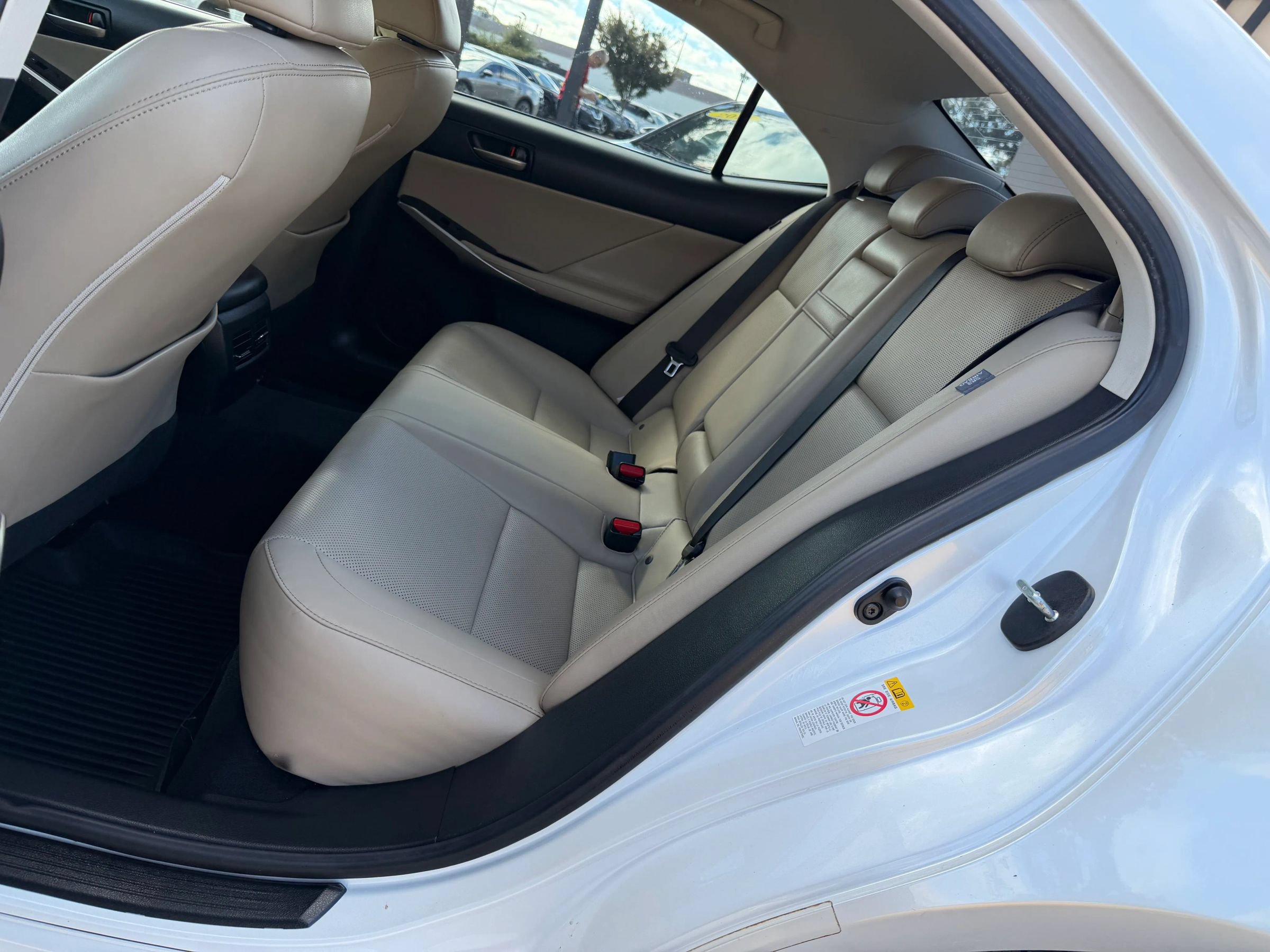 Used 2018 Lexus IS 300 AWD w/ Comfort Package image 18