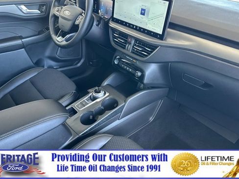 New 2025 Ford Escape SE w/ Class II Trailer Tow Package image 16