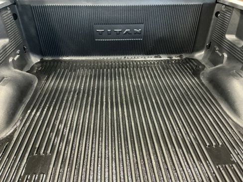 Used 2024 Nissan Titan SV w/ SV Bronze Edition Package image 4