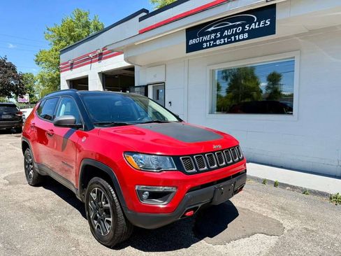 Used 2020 Jeep Compass Trailhawk AWD/4WD image 5