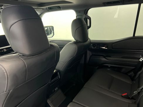 Certified 2026 Toyota Land Cruiser w/ Premium Package AWD/4WD image 20