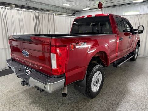 Used 2019 Ford F250 XLT w/ XLT Value Package AWD/4WD image 4