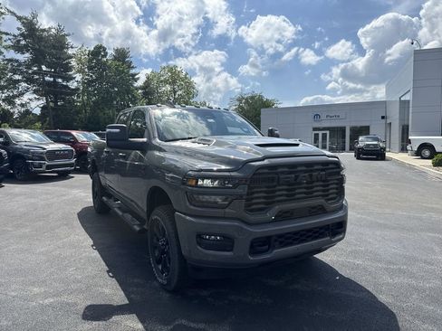 New 2026 RAM 2500 Tradesman AWD/4WD image 15