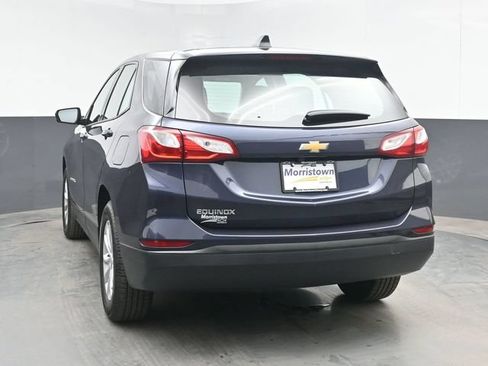 Used 2019 Chevrolet Equinox LS FWD image 12