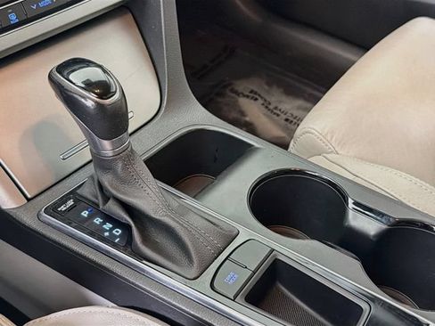 Used 2015 Hyundai Sonata Sport w/ Option Group 04 FWD image 18