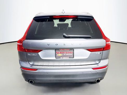 Used 2020 Volvo XC60 T5 Momentum AWD/4WD image 7