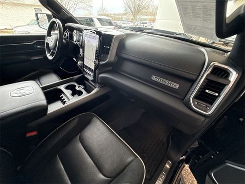 Used 2022 RAM 1500 Laramie image 26