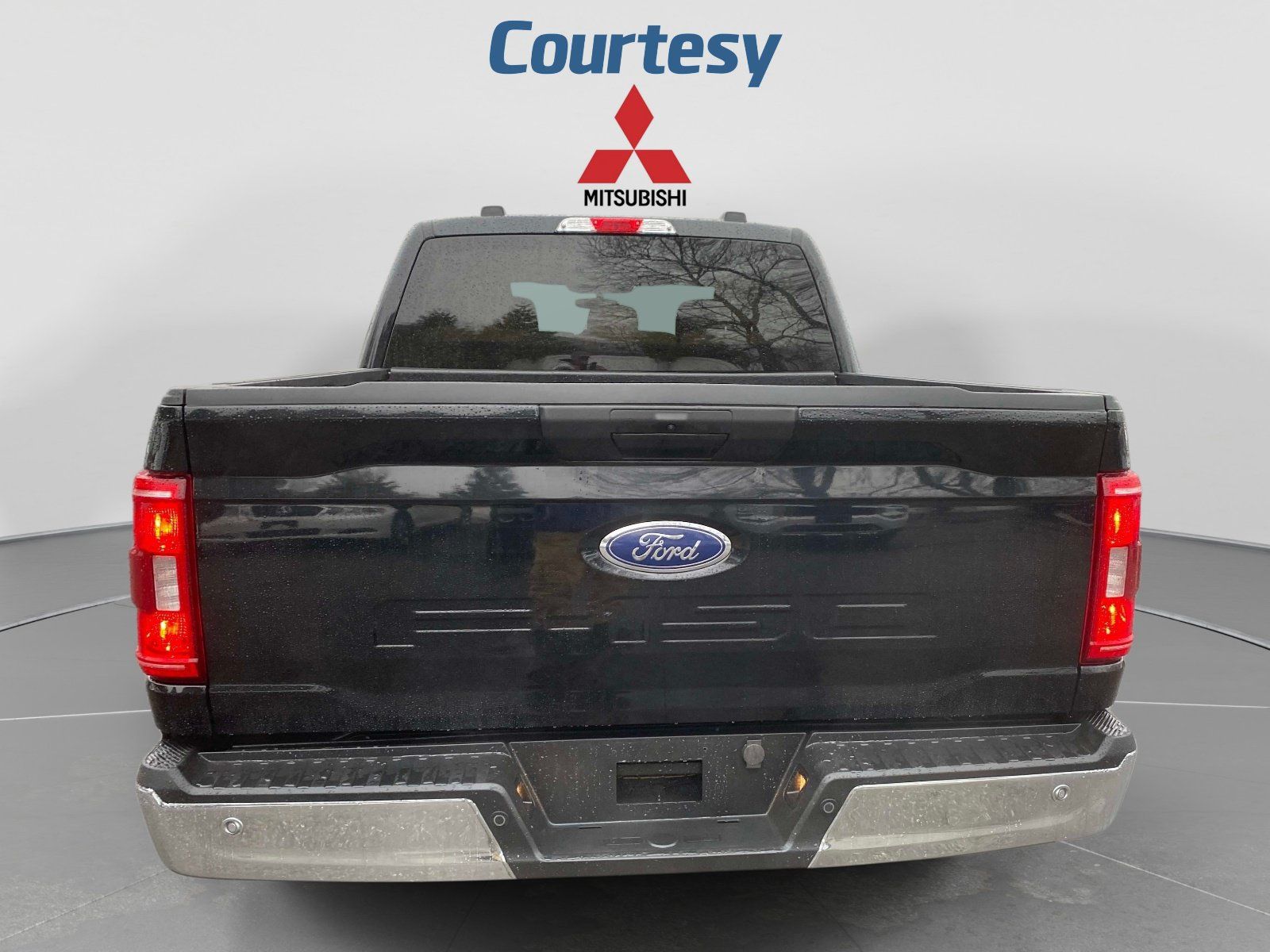 Used 2023 Ford F150 XLT AWD/4WD image 5