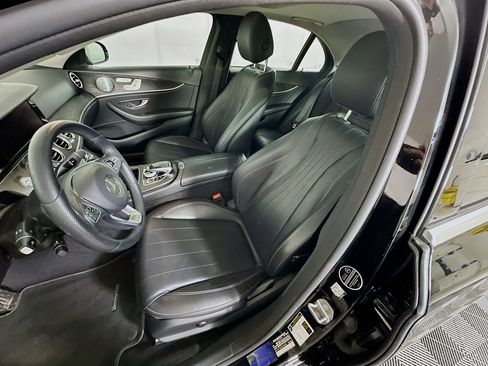 Used 2018 Mercedes-Benz E 300 image 12