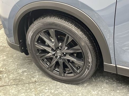 Certified 2024 MAZDA CX-5 Carbon Edition image 35