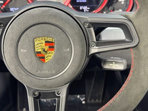 Used 2015 Porsche 911 Carrera 4S image 23