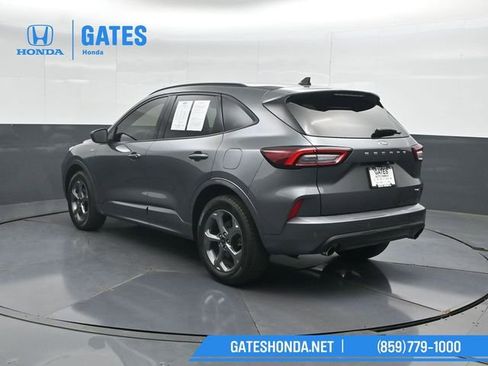 Used 2023 Ford Escape ST-Line w/ Tech Pack #1 AWD/4WD image 8