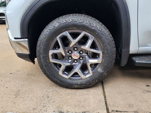 New 2026 GMC Sierra 1500 SLT image 54