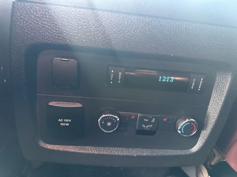 Used 2017 Ford Expedition EL Platinum image 24