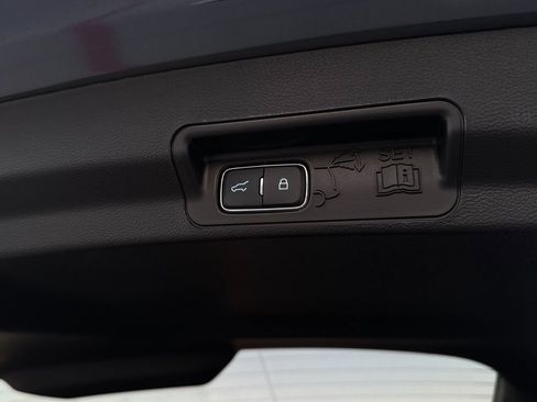 New 2026 Ford Explorer ST w/ Sun And Sound Package image 72