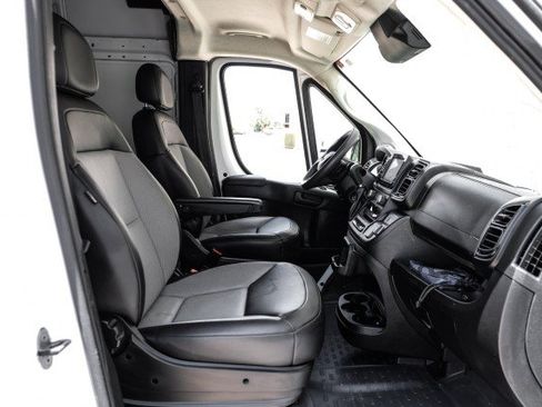 Used 2023 RAM ProMaster 2500 FWD image 26