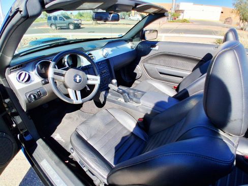 Used 2007 Ford Mustang GT RWD image 19