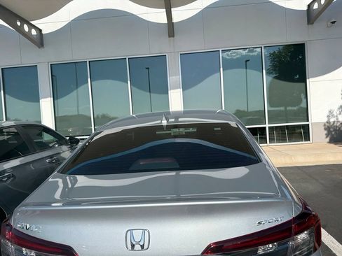 Used 2025 Honda Civic Sport image 5
