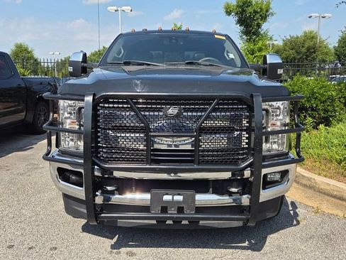 Used 2017 Ford F350 Lariat w/ Lariat Ultimate Package AWD/4WD image 2