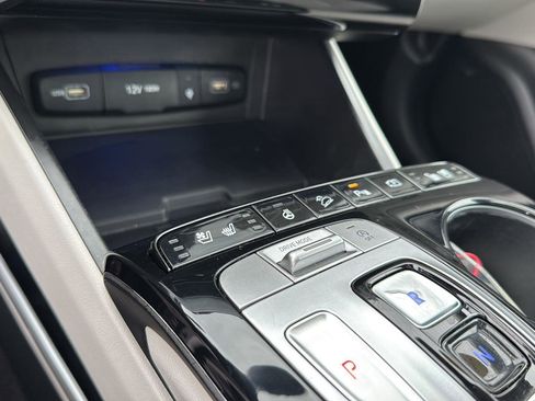 Used 2024 Hyundai Tucson Limited image 24