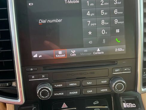 Used 2018 Porsche Cayenne Sport Utility 4D image 14