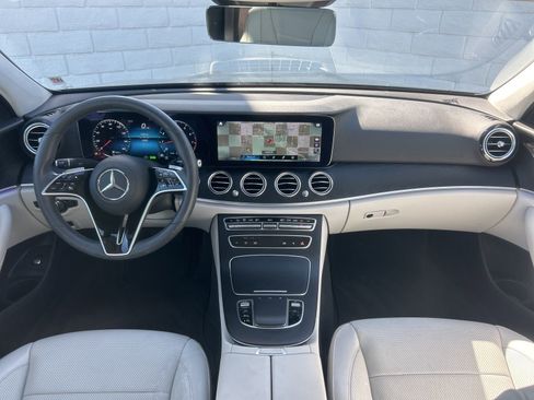 Used 2022 Mercedes-Benz E 450 E 450 image 11