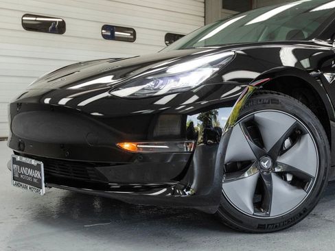 Used 2019 Tesla Model 3 Standard Range Plus image 13