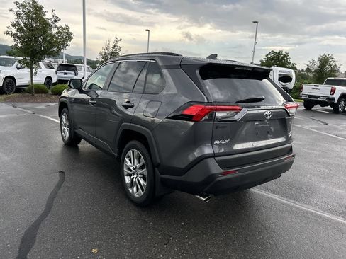 Used 2024 Toyota RAV4 XLE Premium w/ Weather Package AWD/4WD image 5