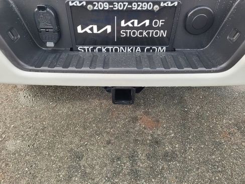 Used 2021 Chevrolet Colorado LT w/ Safety Package image 6