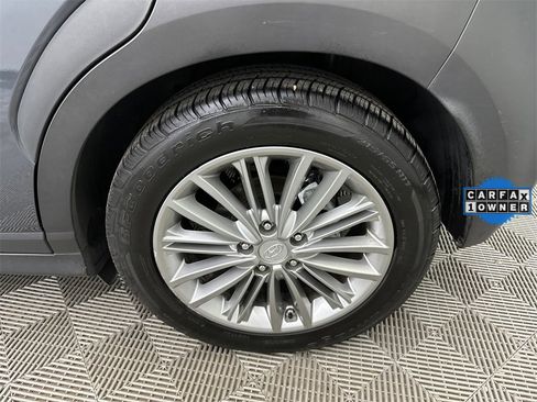 Used 2019 Hyundai Kona SEL image 19