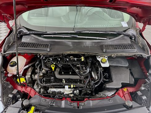 Used 2019 Ford Escape SE image 30