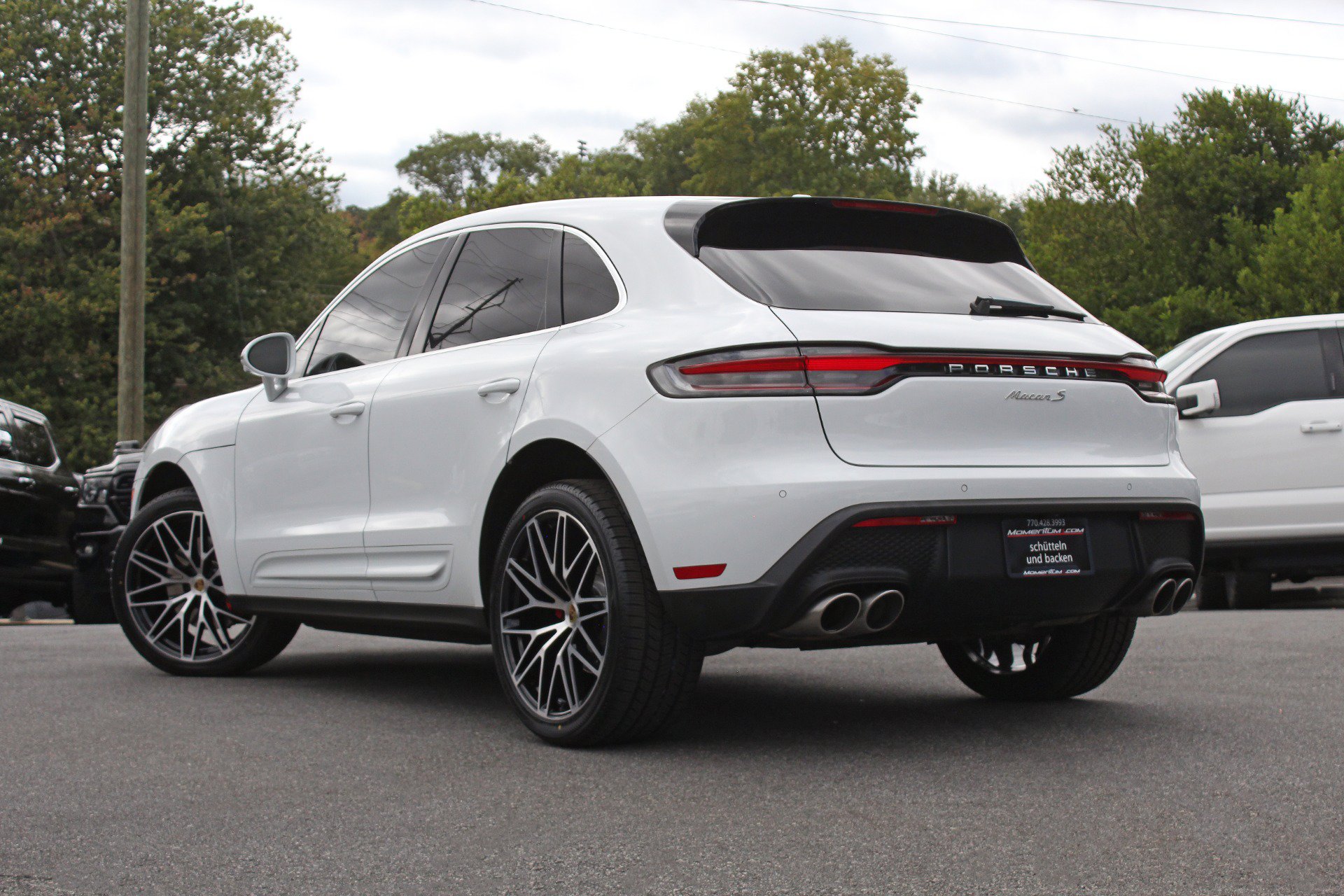 Used 2022 Porsche Macan S AWD/4WD image 15