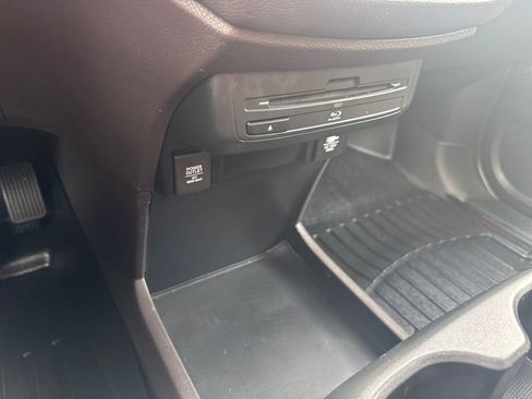 Used 2019 Honda Odyssey EX-L image 24