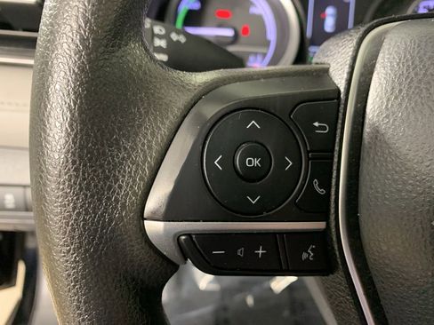 Used 2022 Toyota Camry LE FWD image 20