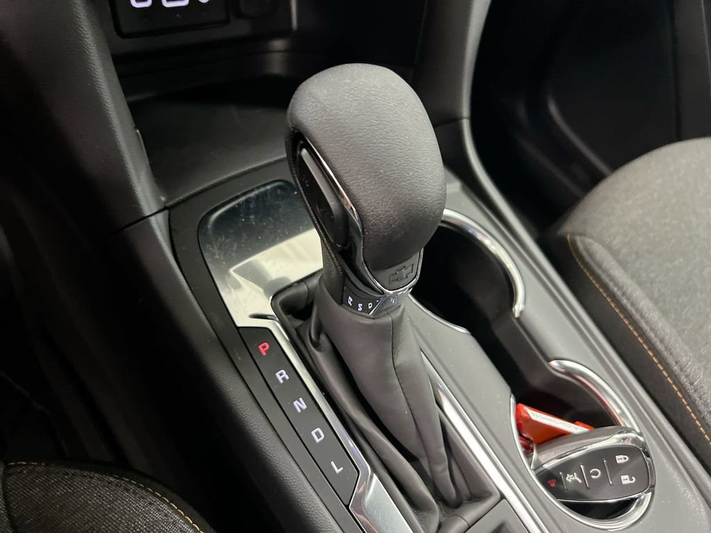 Used 2024 Chevrolet Equinox LT FWD image 17