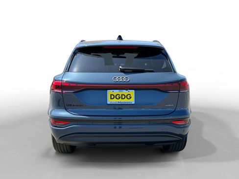 New 2027 Audi Q6 e-tron Premium AWD/4WD image 4
