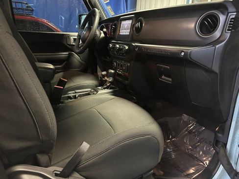 Used 2023 Jeep Wrangler Willys image 26
