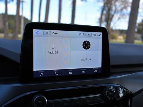 Used 2025 Ford Escape Active image 32