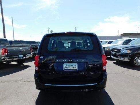 Used 2015 Dodge Grand Caravan American Value Package w/ UConnect Hands-Free Group image 6