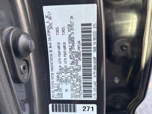 Used 2017 Toyota Tacoma Limited w/ Tow Package image 44