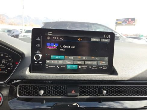 Used 2024 Honda Civic Touring image 12