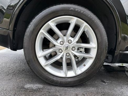 Used 2024 Dodge Durango GT RWD image 37