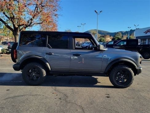 New 2025 Ford Bronco Big Bend w/ Black Diamond Package image 6