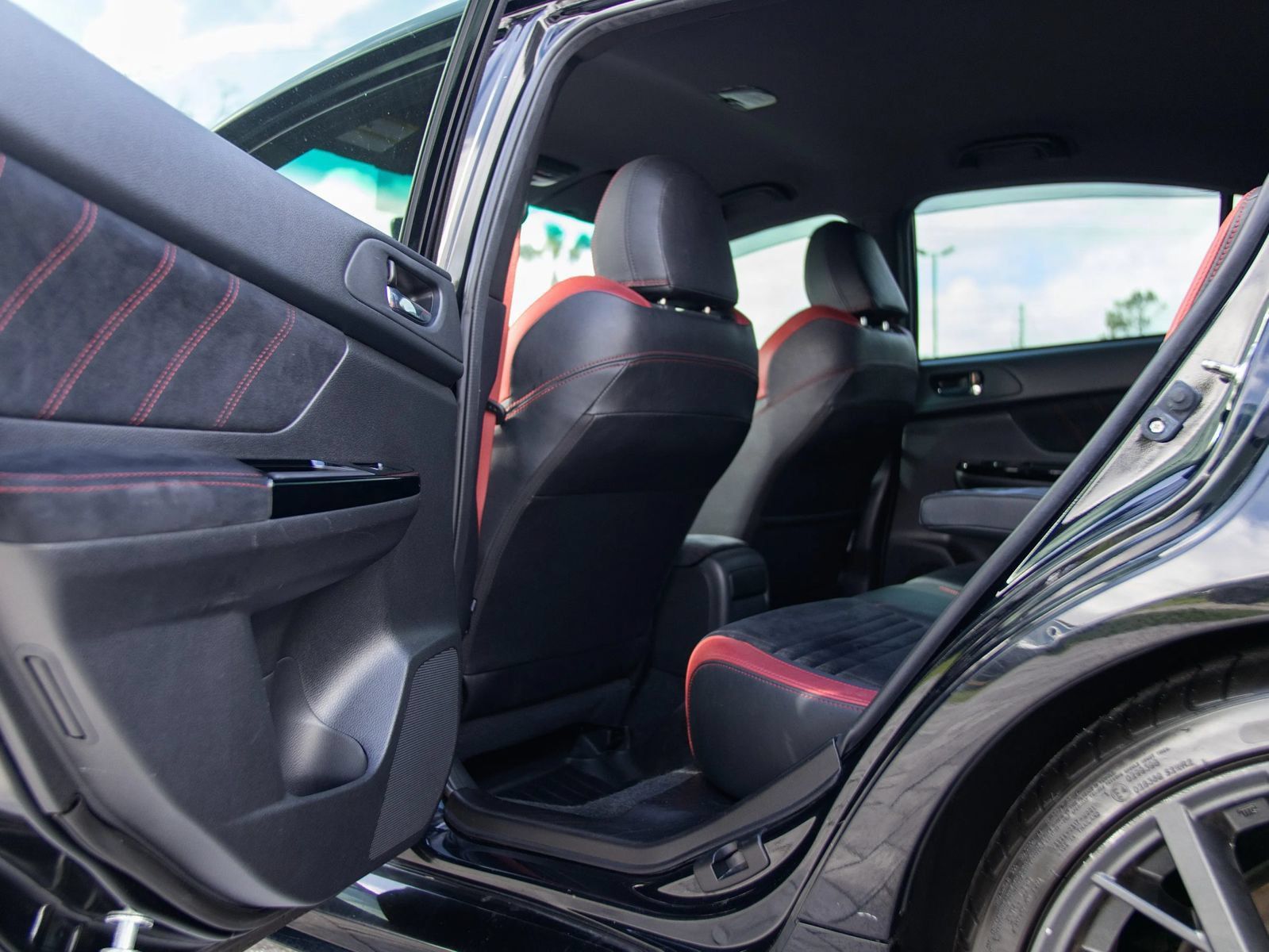 Used 2019 Subaru WRX STI AWD/4WD image 27
