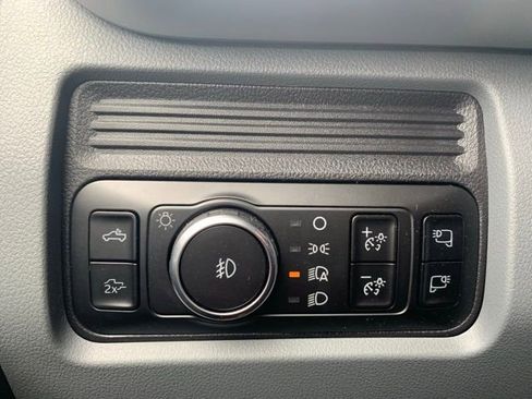 New 2025 Ford F250 XLT w/ Black Appearance Package image 19