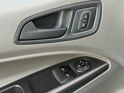 Used 2020 Ford Transit Connect XL image 12