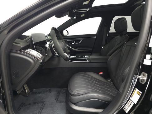 Used 2025 Mercedes-Benz S 63 AMG S image 8